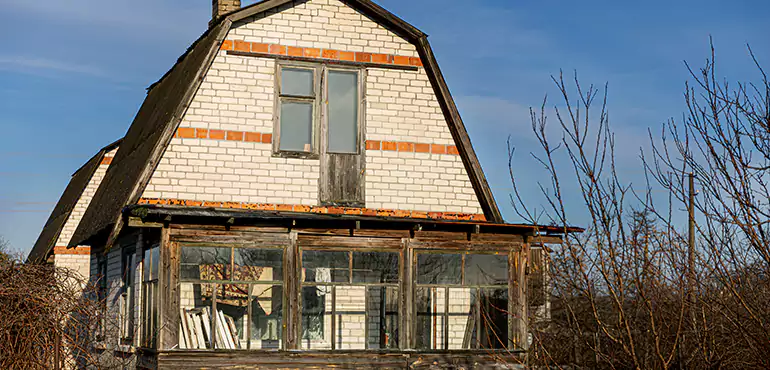 Types of Houses We Buy Without Repairs in Modesto, CA